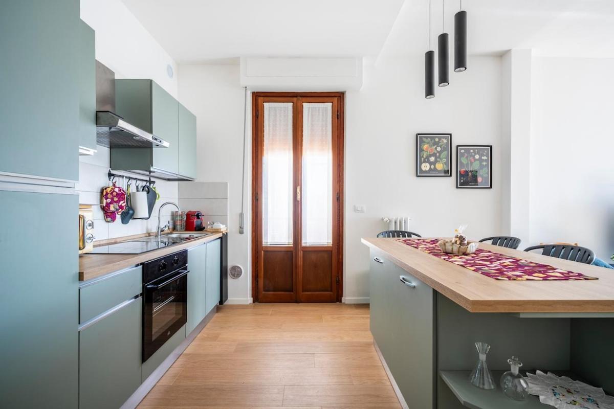Apartment Panoramic Penthouse With Parking Space 2bdr *