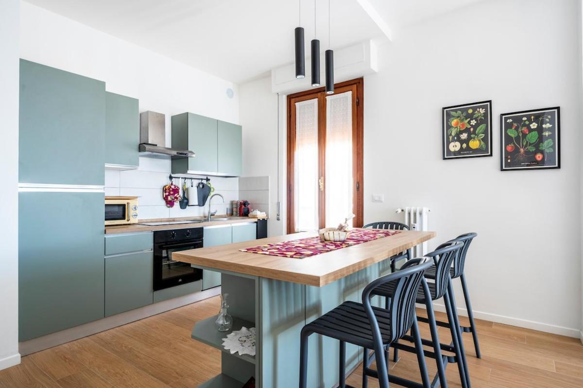 Apartment Panoramic Penthouse With Parking Space 2bdr *